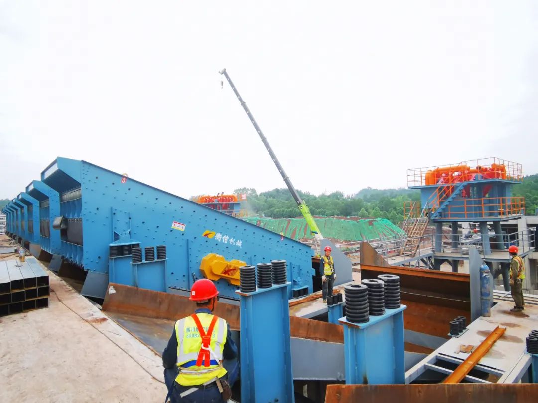 1668566262292018.jpg 1668566262292018.jpg